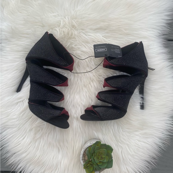 Express Two Tone Open Toe Heels - Picture 5 of 5